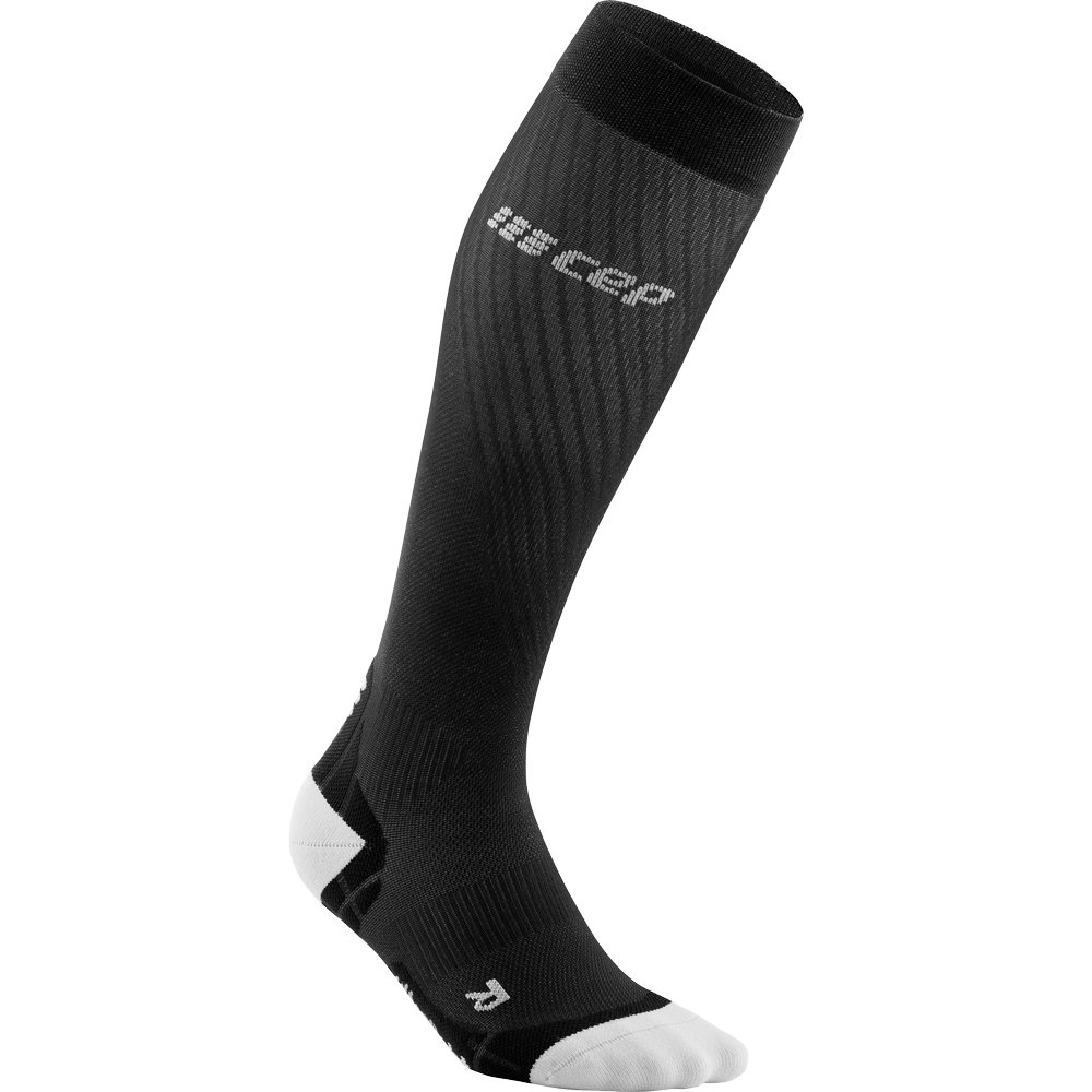 CEP - Run Ultralight Kompressions Socken Herren schwarz