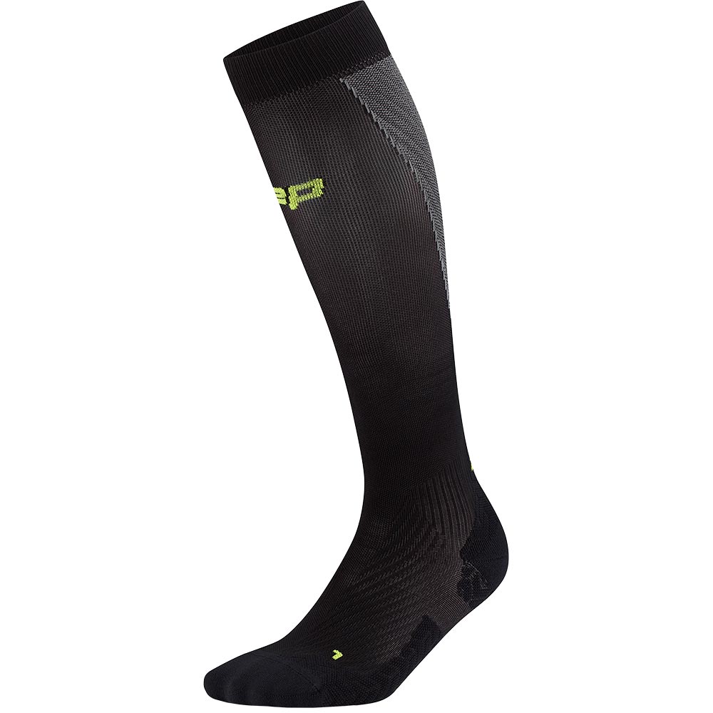 CEP - Core Run Ultralight Tall Kompressions Socken Herren black