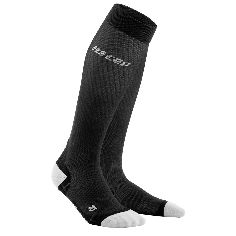CEP - Run Ultralight Kompressions Socken Damen schwarz
