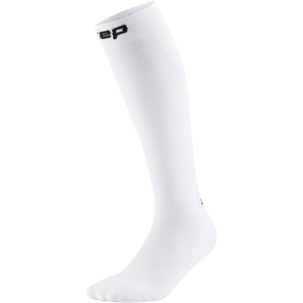 CEP - Core Run Tall Kompressions Socken Herren white