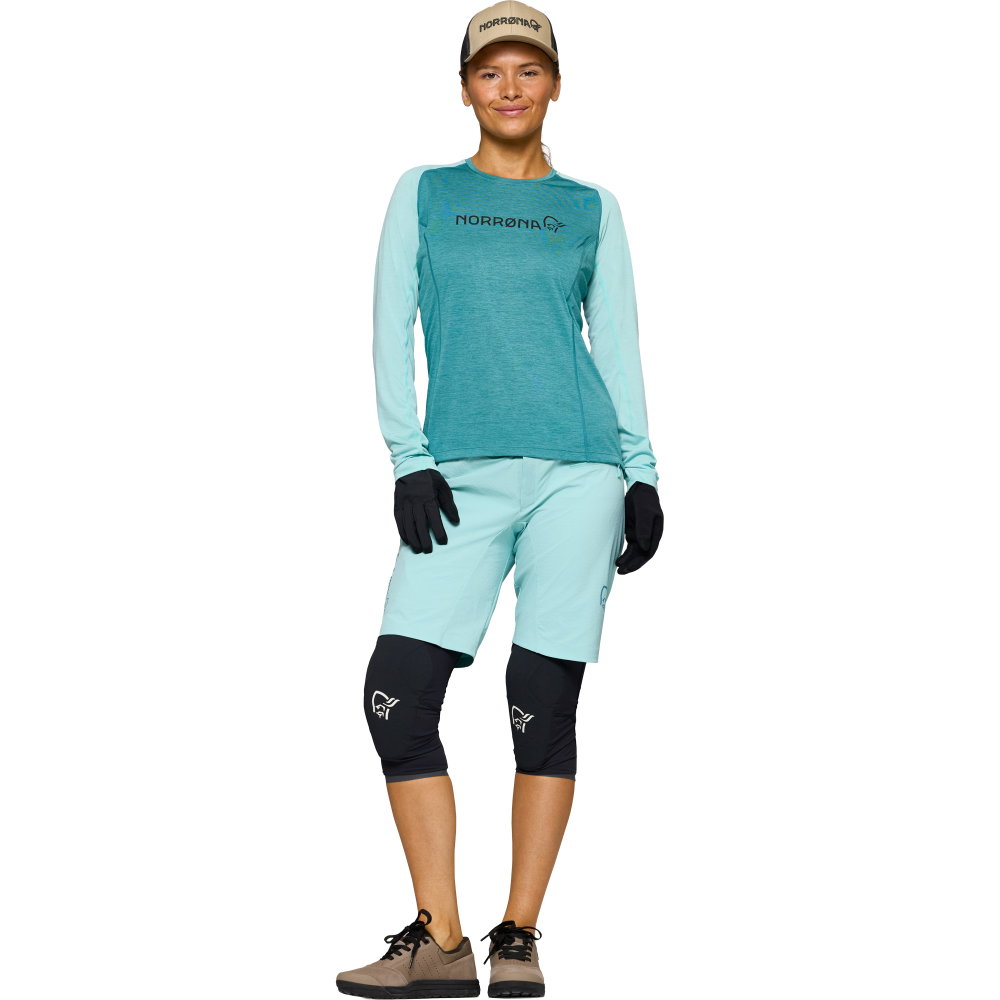 Norrona - Fjørå Equaliser Lightweight Longsleeve Bike Shirt Damen brittany blue